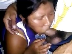 india que lo chupa bien