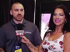 Naked News 2019ː Ep 199 [21-08-2019]