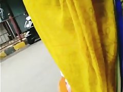 TRADITIONAL CURVY GUJARATI BHABHI HIP FOLD IN SAREE