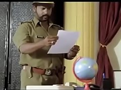 Hot Bathing and Seduction Scene from Telugu Movie - Desimasala.co