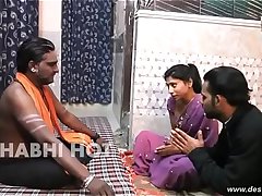desimasala.co - Tharki bhabhi fucking romance with naukar