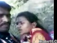 Indian Beautifull Girl Fucking in Jungle with Boyfriend Sex Video