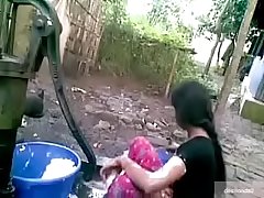 Desi village girl outdoor bath