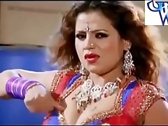 desimasala.co - Big Boob Sapna Huge Cleavage Show Item Song