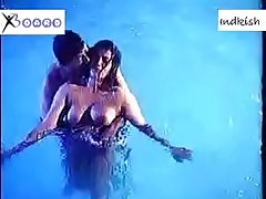 hot desi in swimming pool