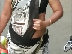 FRNDS SLUTTY MOM SEDUCTIVE WAIST SHOW