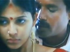 TAMIL HOT SEDUCING SCENE