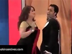 Desi Hot Mujra